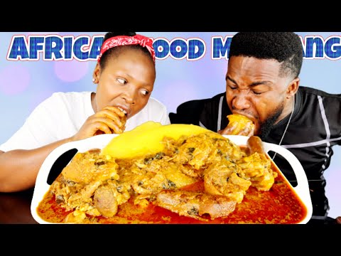 Видео: ОЧЕНЬ ОСТРЫЙ!! СУПЕРКРАХМАЛЬНЫЙ СУП ФУФУ И БАНГА С РАЗНЫМ МЯСОМ | АФРИКАНСКАЯ КУХНЯ МУКБАНГ