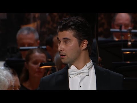 Видео: Maxim Lisiin — Леско / Lescaut: «Choisir! Et pourquoi? / Ô Rosalinde» — Massenet Manon