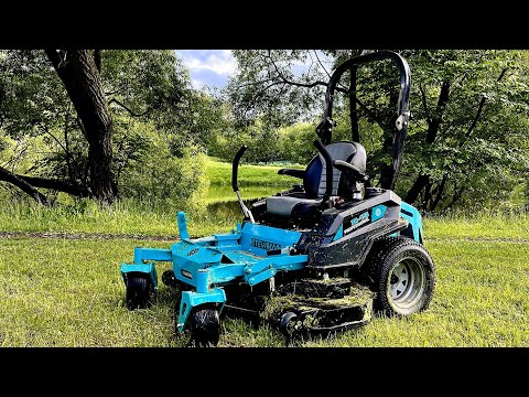 Видео: Райдер газонокосилка Steviman крошит траву. Обзор трактора косилки.