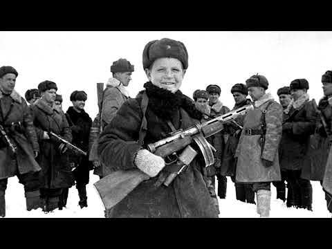 Видео: «Прожектор шарит осторожно по пригорку» музыка В.Баснера, стихи М.Матусовского