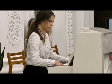 Видео: 🎹 Шествуем к небу • Аня Пономарева •