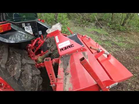 Видео: Фреза АЗАС 2к четвертый сезон у нас в хозяйстве. Что надо отпилить что-бы работать на Мтз 82.3.