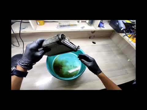 Видео: Замена радиатора печки в автомобиле MAZDA MPV без разбора панели (часть 3) ЭКСПЕРИМЕНТ