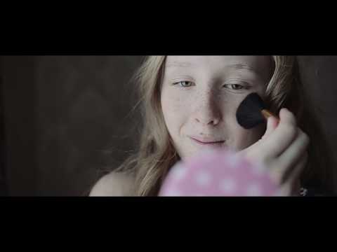 Видео: Визитная карточка победительницы конкурса "Мини Мисс Школы №1"