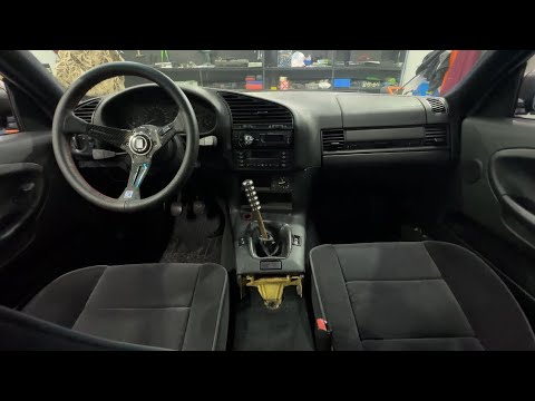 Видео: Восстановил салон в  BMW e36 купе