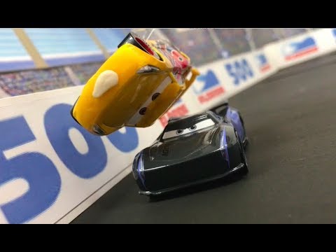 Видео: Остановка движения: Movie Cars 3: Final Race: Reenactment: Disney Pixar