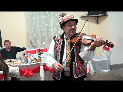 Видео: ГУЦУЛ ДМИТРО З ВЕРХОВИНИ. Скрипка. Коломийки. Жарти. Анекдоти.  100% гарний настрій забезпечено. 🤣👍