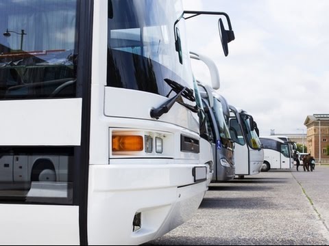 Видео: Туроператор прати автобус без технически преглед да вози деца - Новините на Нова (30.10.2015г.)