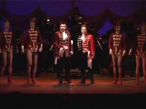 Видео: ХУСАРСКИ МАРШ