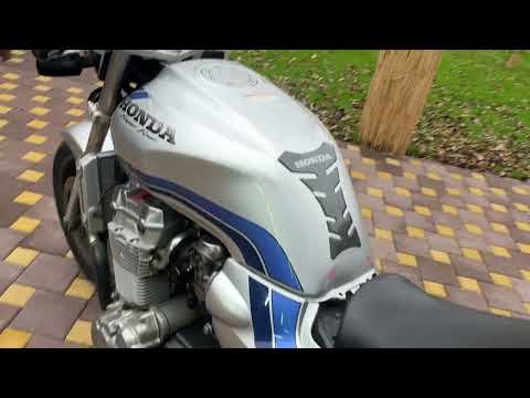 Видео: Honda cb 1300 sf от Виктор МотоВ