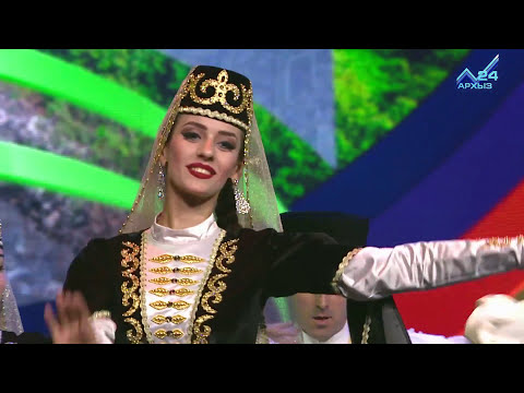 Видео: Ансамбль Ингушетия - Ингушский праздничный танец