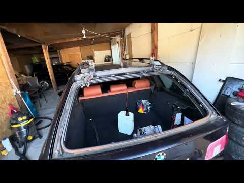 Видео: Bmw e39 меняю стекло багажника.Германия