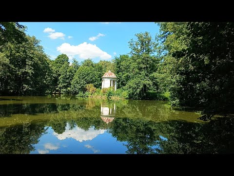 Видео: Прогулки по Москве. Как я ездила в усадьбу Быково. Дворец. Владимирский храм.