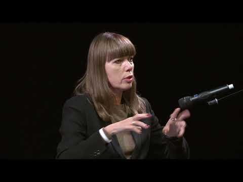 Видео: ДРАМАТУРГ КАК РЕЖИССЁР, И НАОБОРОТ. Мастер-класс Саши Денисовой