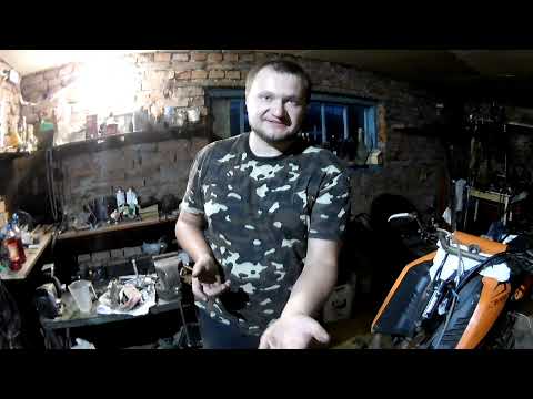 Видео: Заміна сальників вилки Xtrail 250