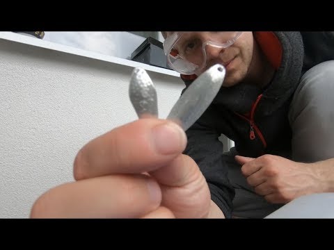 Видео: Изготовление колеблющейся блесны из олова (Zinn 95).Отличный результат.