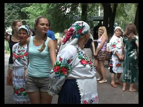 Видео: Танок "Ой, музыкі мае"  з гуртом "Міжрэчча" з в. Пагост, Жыткавіцкага раёна