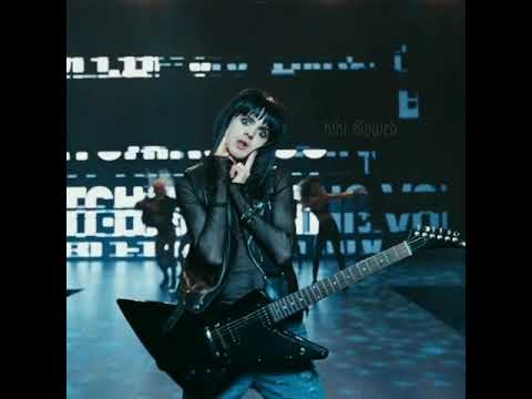 Видео: пошлая молли — контракт (slowed & reverb)