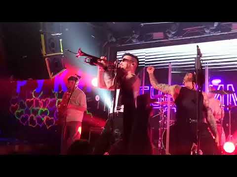 Видео: ГУДТАЙМС - Я УСТАЛ (г. ЯРОСЛАВЛЬ, БАР РУКИ ВВЕРХ 27.04.2025)