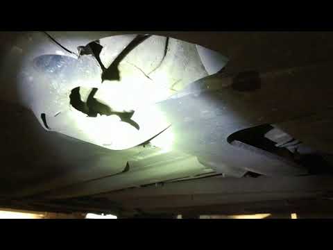 Видео: Замена троса ручника Citroen Grand C4 Picasso