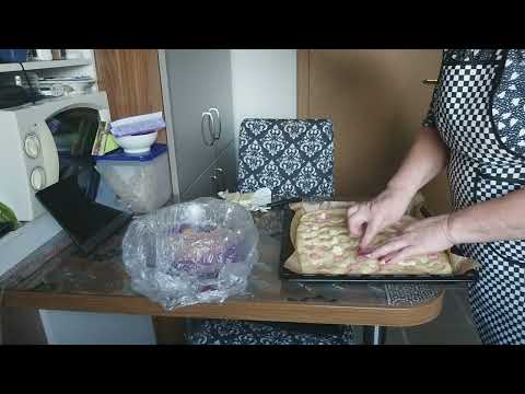 Видео: очень вкусный пирог с конфетами дунькина радость, язык можно проглотить