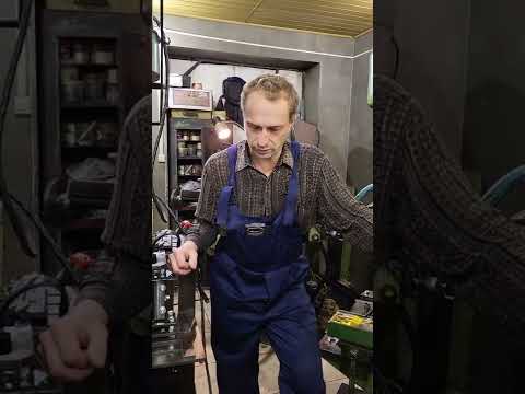 Видео: Табакорезка новая ИРС 135/40/1 обкатка на стенде с маслом