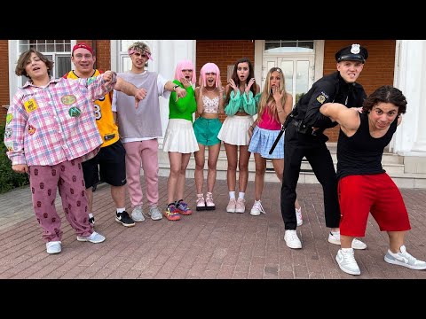 Видео: Топ 5 на шегите над Мини Хълк 😀 Тийнейджърски проблеми и неудобни ситуации