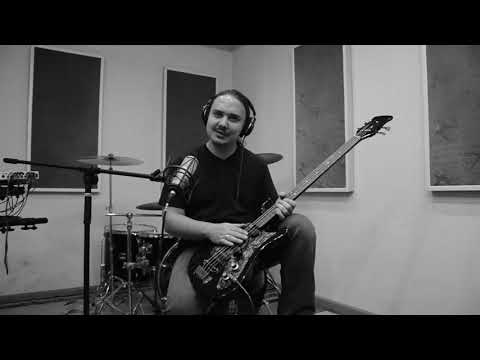 Видео: Обзор бас гитары "Бас 2" (ака Кавказ 2)