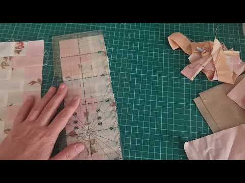 Видео: 🌷Как сшить лоскутную стёганую салфетку.