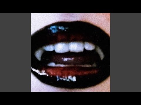 Видео: Вампир