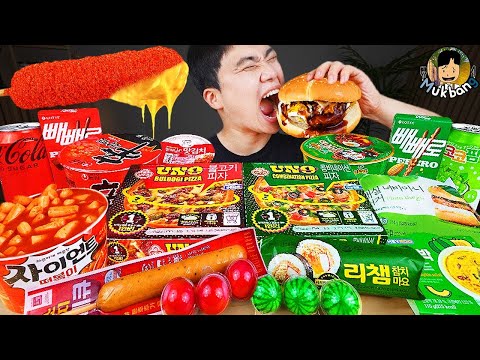 Видео: Текст) ASMR MUKBANG острый рамэн и хот-доги с сыром, пицца и ттеокбокки !! Корейский магазин