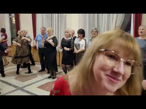 Видео: С Днём Рождения, Ирочка))) 🌹🌹🌹🌹🌹🌹🌹 🎉🎉🎉  02.02.25...