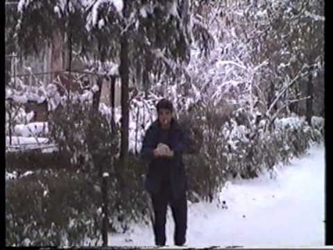 Видео: Ташкент, Чиланзар, Ул. Фархадская, 12 Квартал, 3 дом, двор, 1988