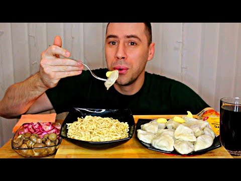 Видео: MUKBANG  Сырная Лапша, Вареники, Соленья / ASMR / МУКБАНГ / Мукбанг Сеня  / eating show / 먹방