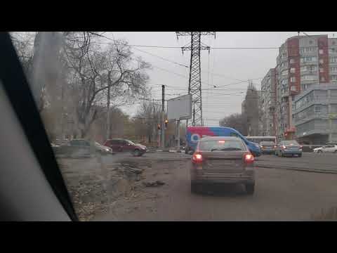 Видео: Процесс торможения или процесс снижения скорости, использование тормозов, как правильно тормозить
