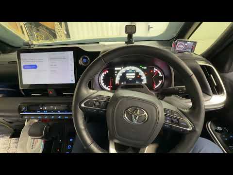 Видео: Русификация Toyota Voxy 90 2022-2024