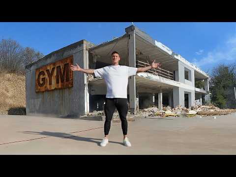 Видео: Я строю лучший общественный спортзал