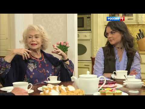 Видео: Светлана Немоляева. Семейный альбом