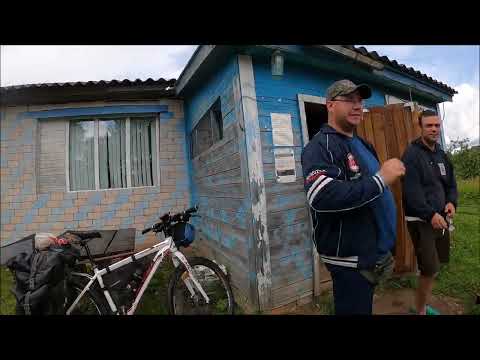 Видео: На велосипедах в Псков #8 Удивительное озеро и опасный Горшок