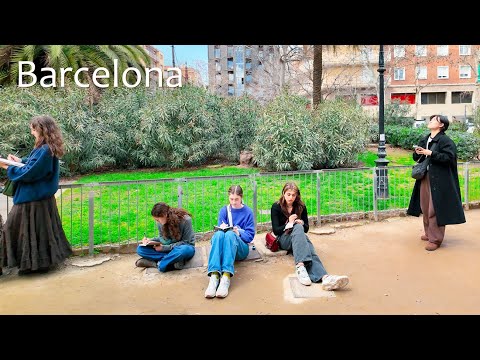 Видео: Путешествие по Барселоне! От Готического квартала до Саграда Фамилия!