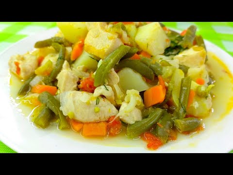 Видео: Овощное рагу с кабачками и  мясом курицы /лёгкий летний обед, вкусное диетическое блюдо/.