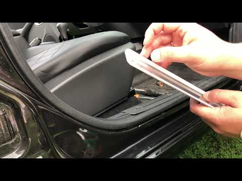 Видео: Накладки порогов Лада Гранта хром