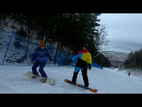 Видео: Первый раз на Сноуборде