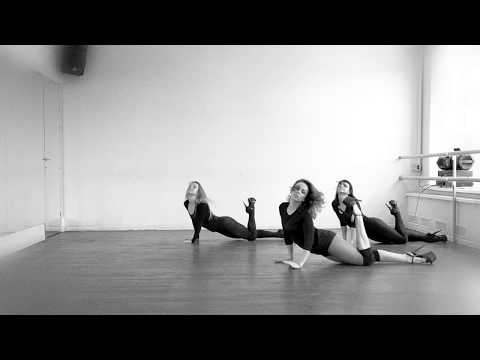 Видео: Ксения Мартынова. Стрип-пластика. Стрипдэнс.