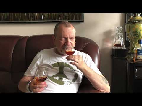 Видео: Сравниваем коньяк Абрау Дюрсо и Каспий