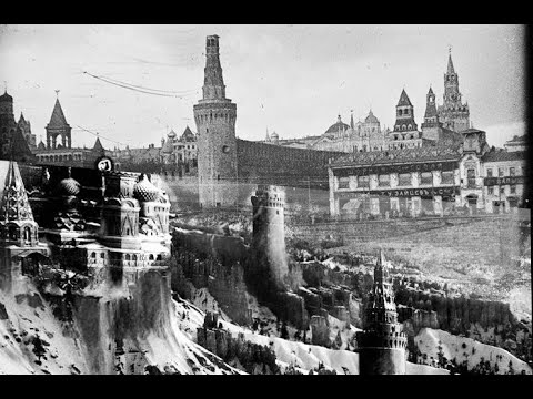 Видео: Что скрывают Кремлевские стены. Странные входы