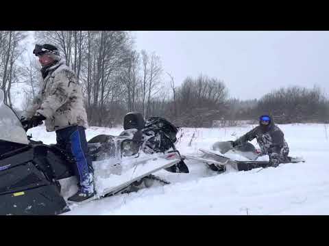 Видео: Зимняя охота на снегоходах brp ski-doo bearcat