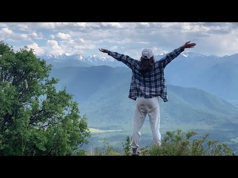 Видео: Алтай 2021 | Музеи, лошади и уютная турбаза | Приключения 5