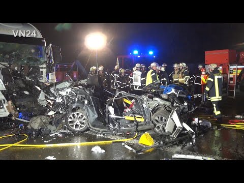 Видео: 12.02.2022 - VN24 - После ужасной аварии на А1 - Часть 2 - Восстановление и очистка
