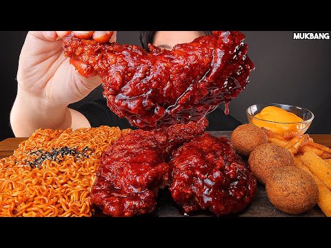 Видео: острая курица и лапша SPICY FRIED CHICKEN & FIRE NOODLES & CHEESE BALL EATING ASMR MUKBANG